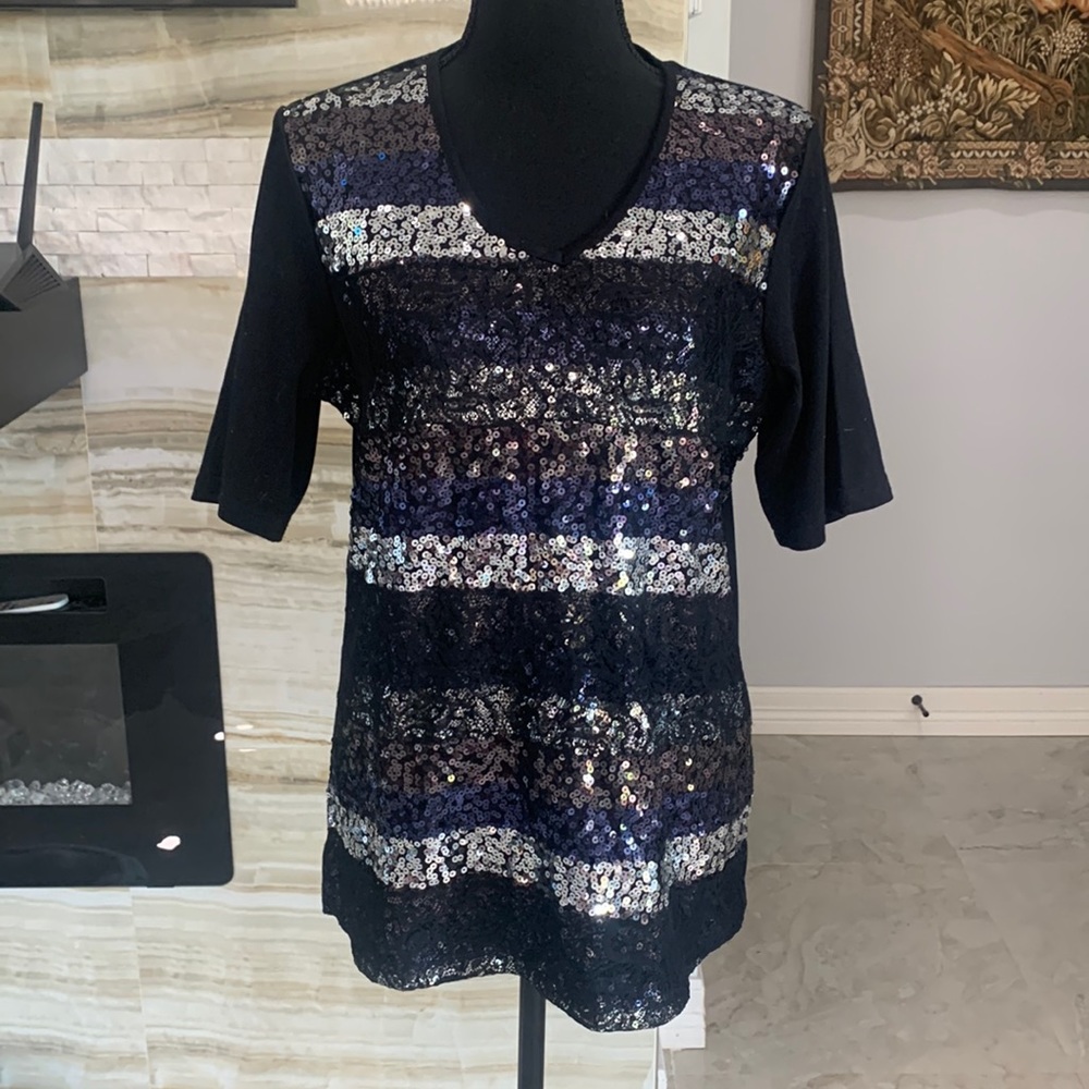 Quacker Factory Sequence Top. Size M (345)